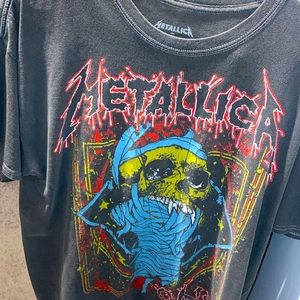 Metallica Graphic Skull tee grey/red Size Large